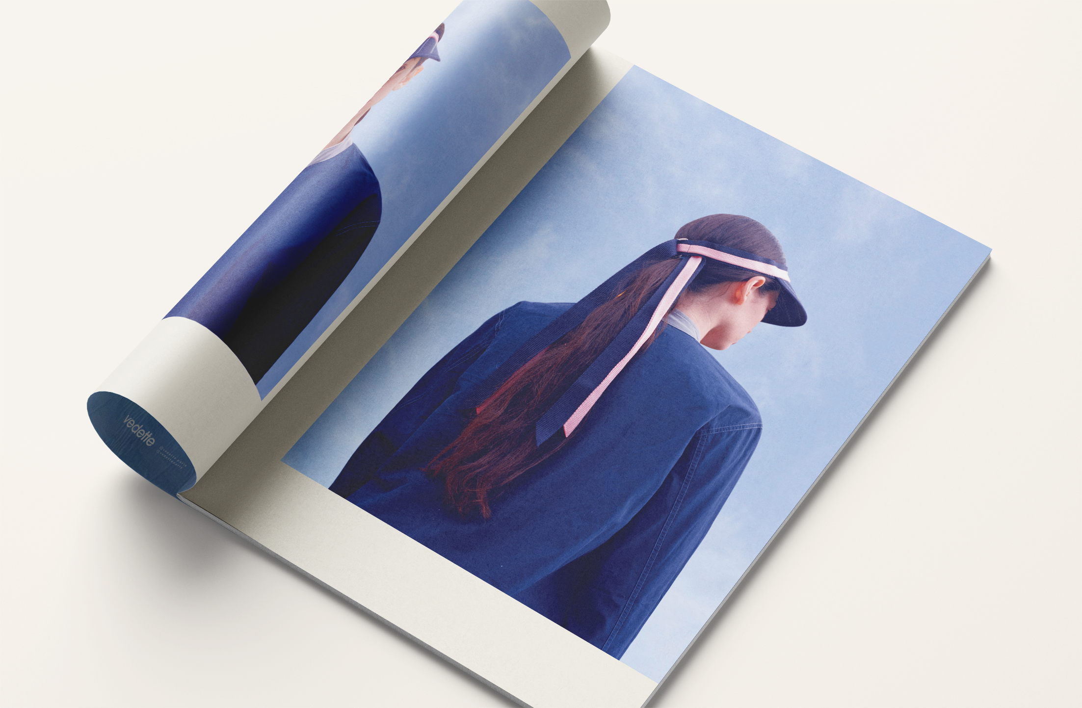 LOOK BOOK 4